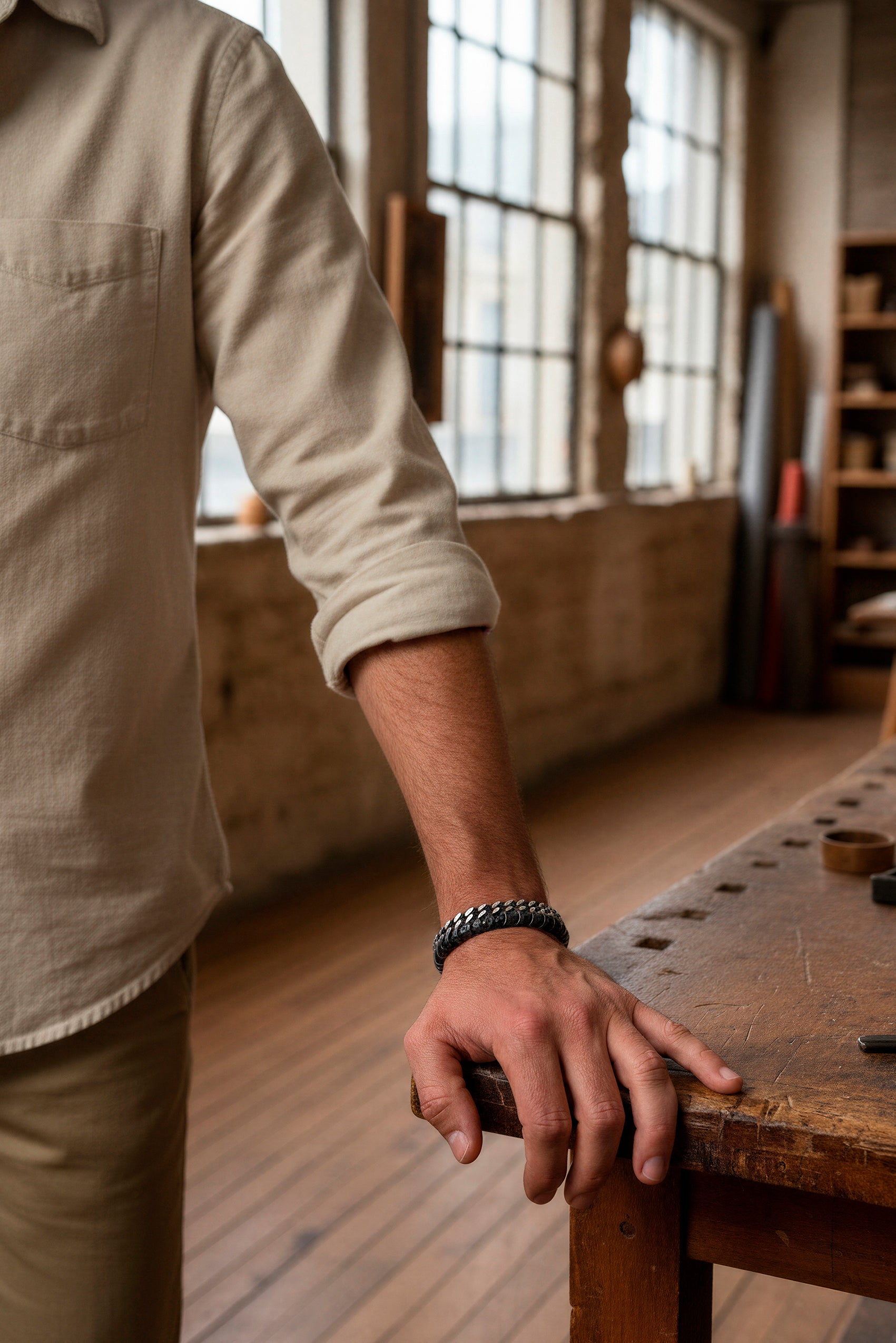 Edelstahl Herrenarmband mit geflochtenem Kunstleder, schwarz/silber