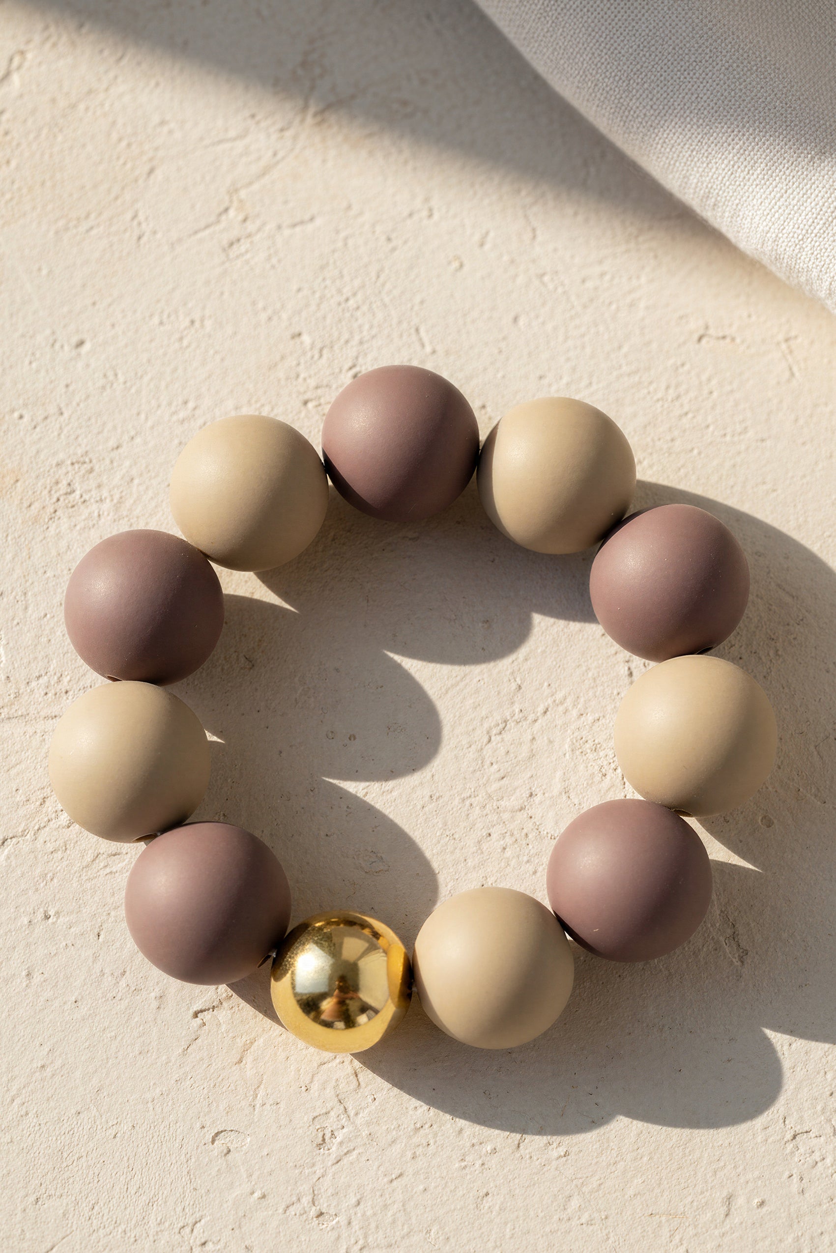 Perlenarmband, zweifarbig