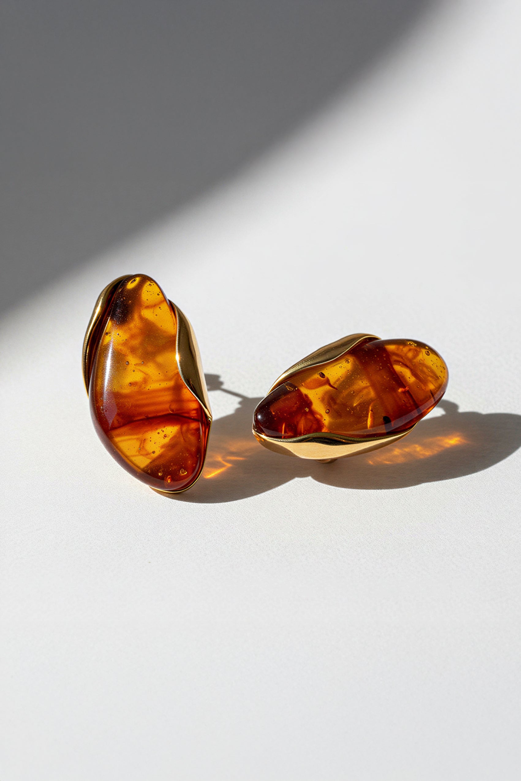 Ohrstecker, vergoldet mit Resin