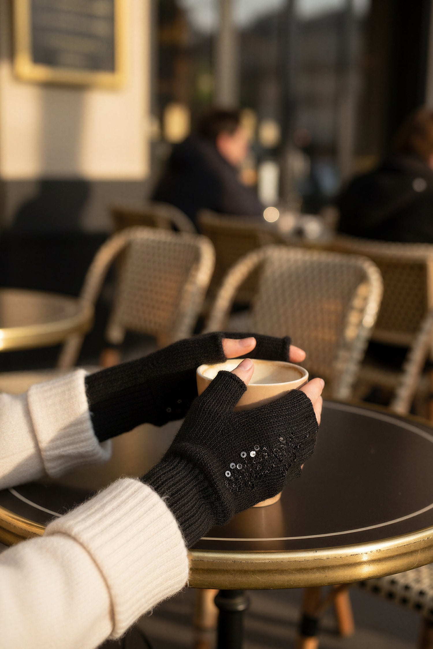 Strick Handstulpen mit Pailletten, schwarz