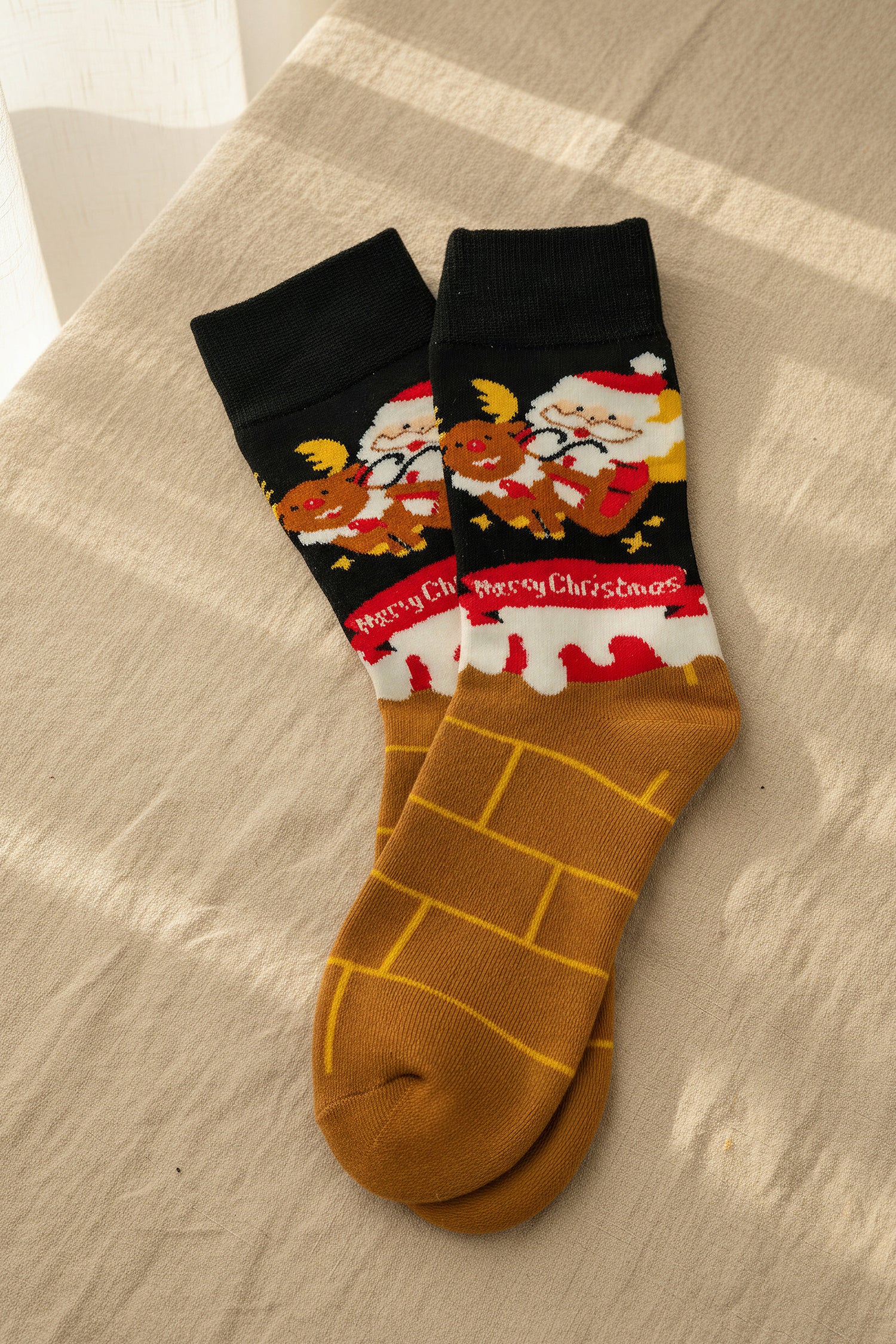 Socken mit Weihnachts-Motiv
