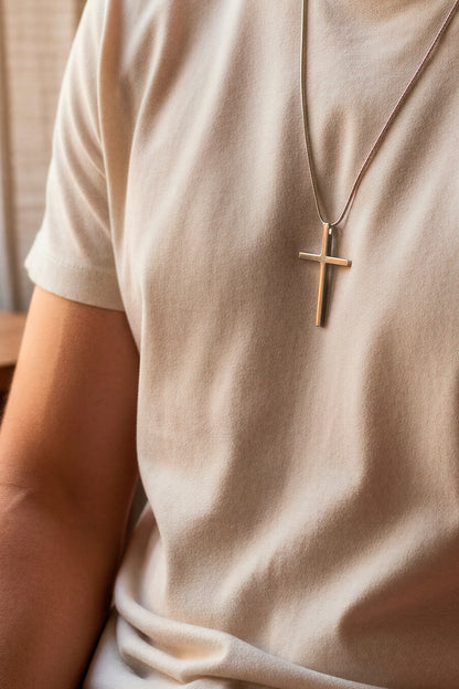 Edelstahlkette mit Kreuzanhänger