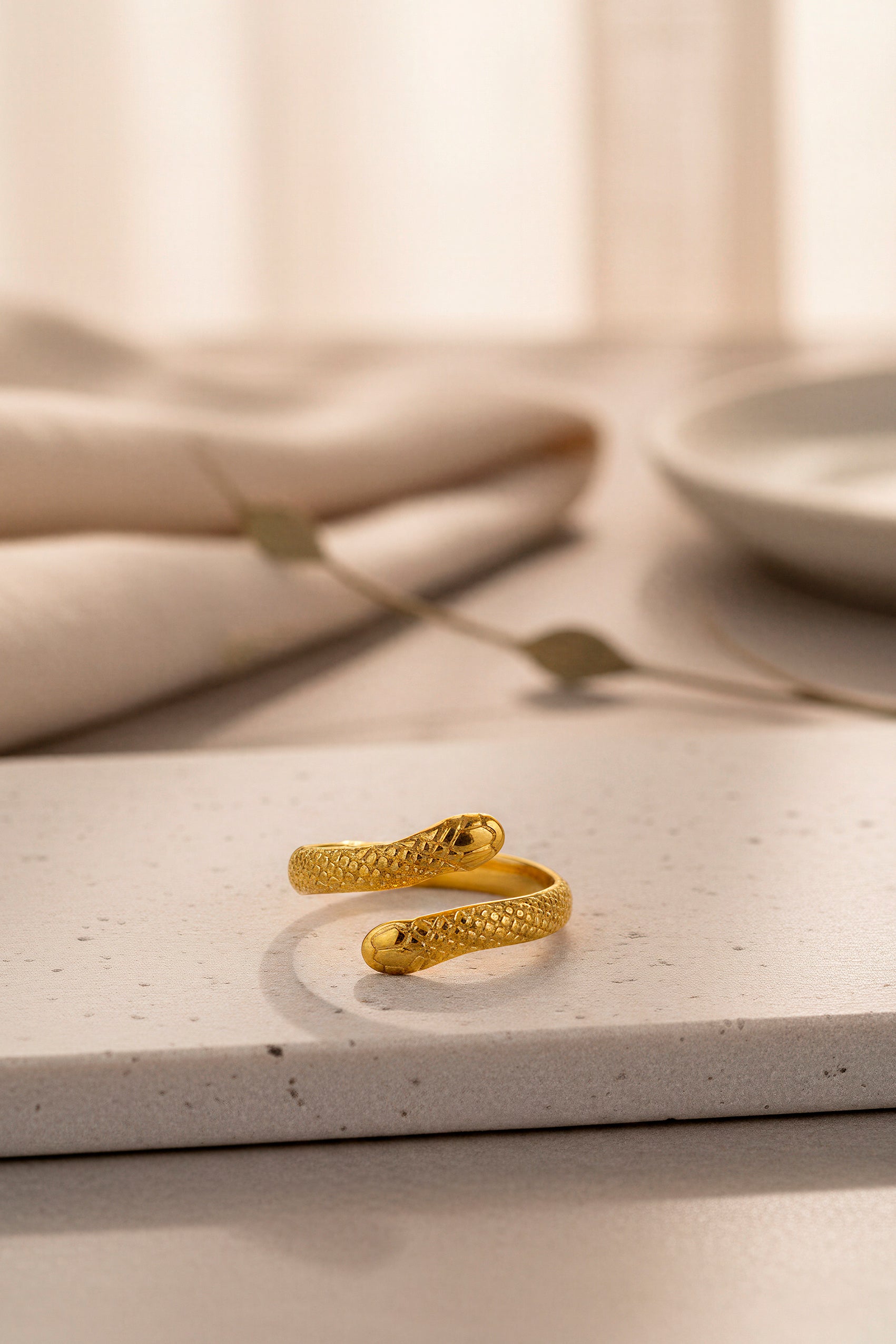 Edelstahlring in Goldoptik