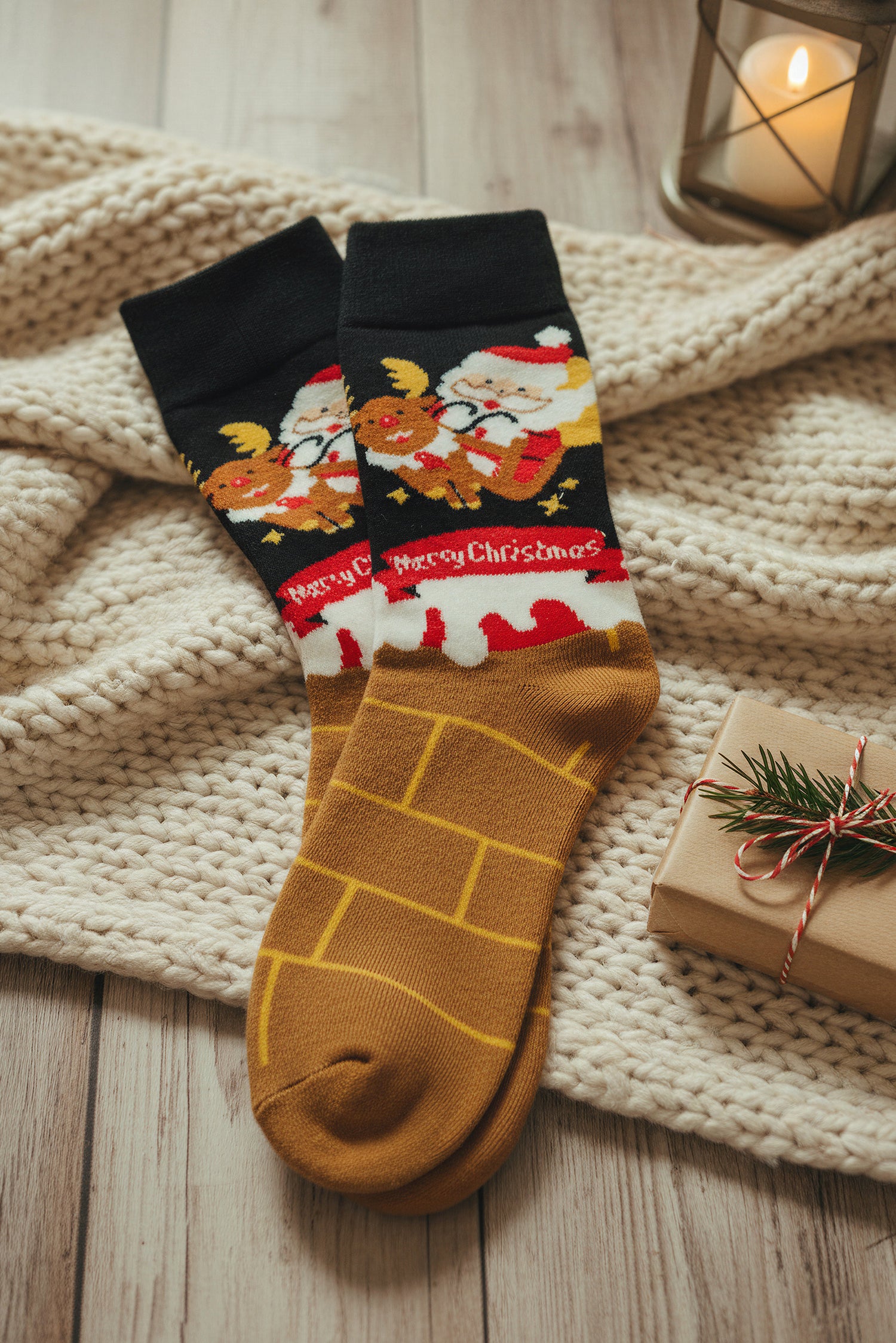 Socken mit Weihnachts-Motiv