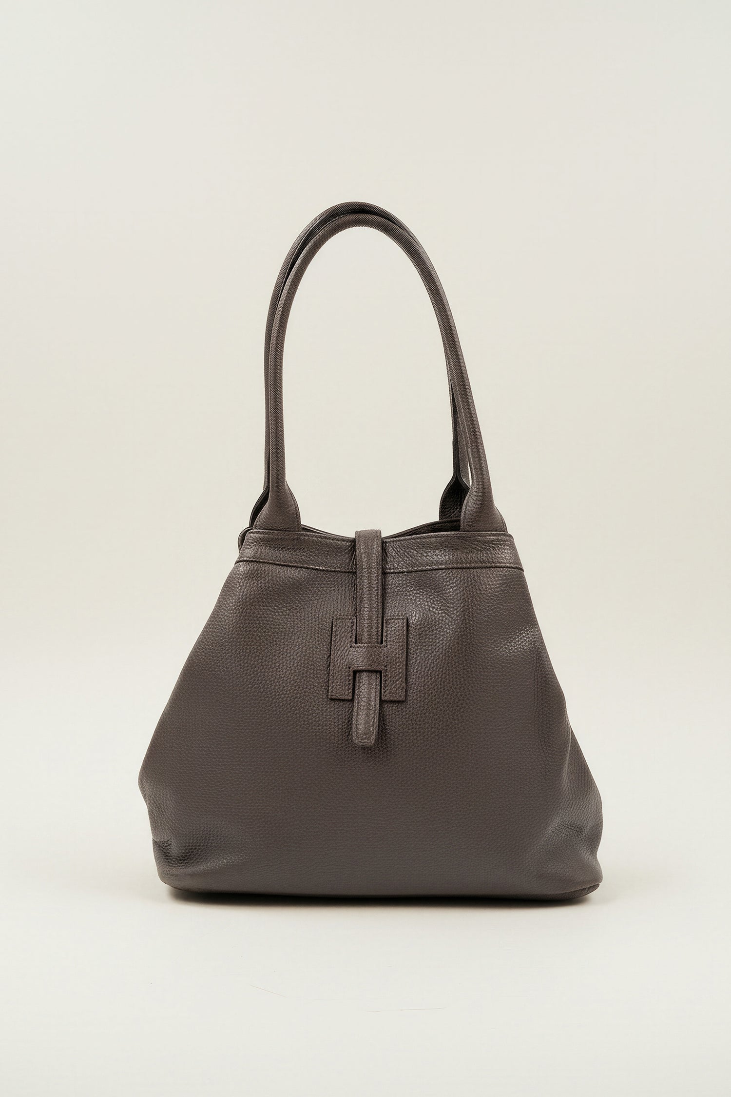 Shopper aus genarbtem Echt-Leder in Dunkelbraun