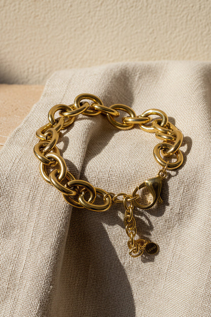 Gliederarmband aus robustem Edelstahl