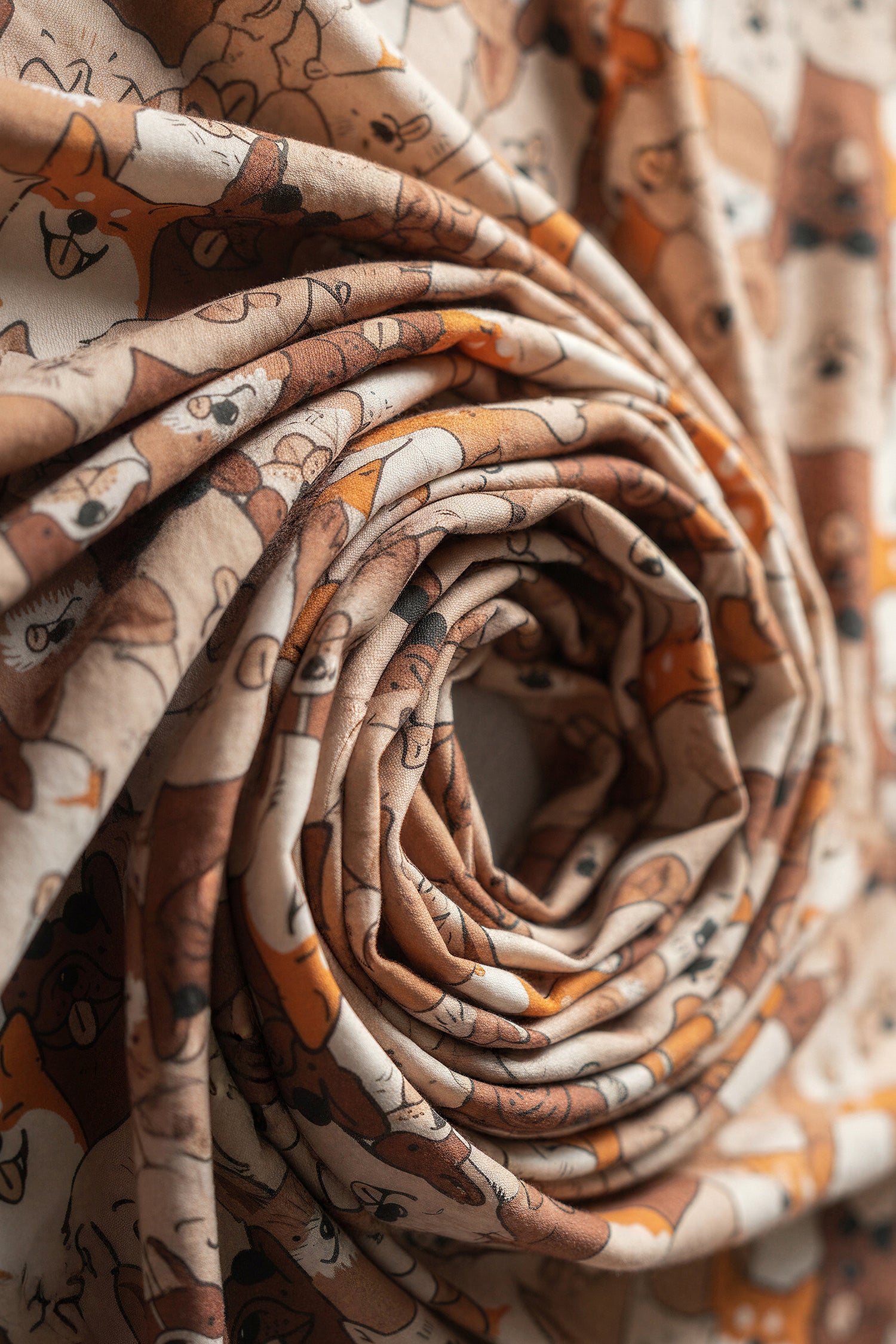 Schal mit Animal-Print aus Viskose-Wollmix