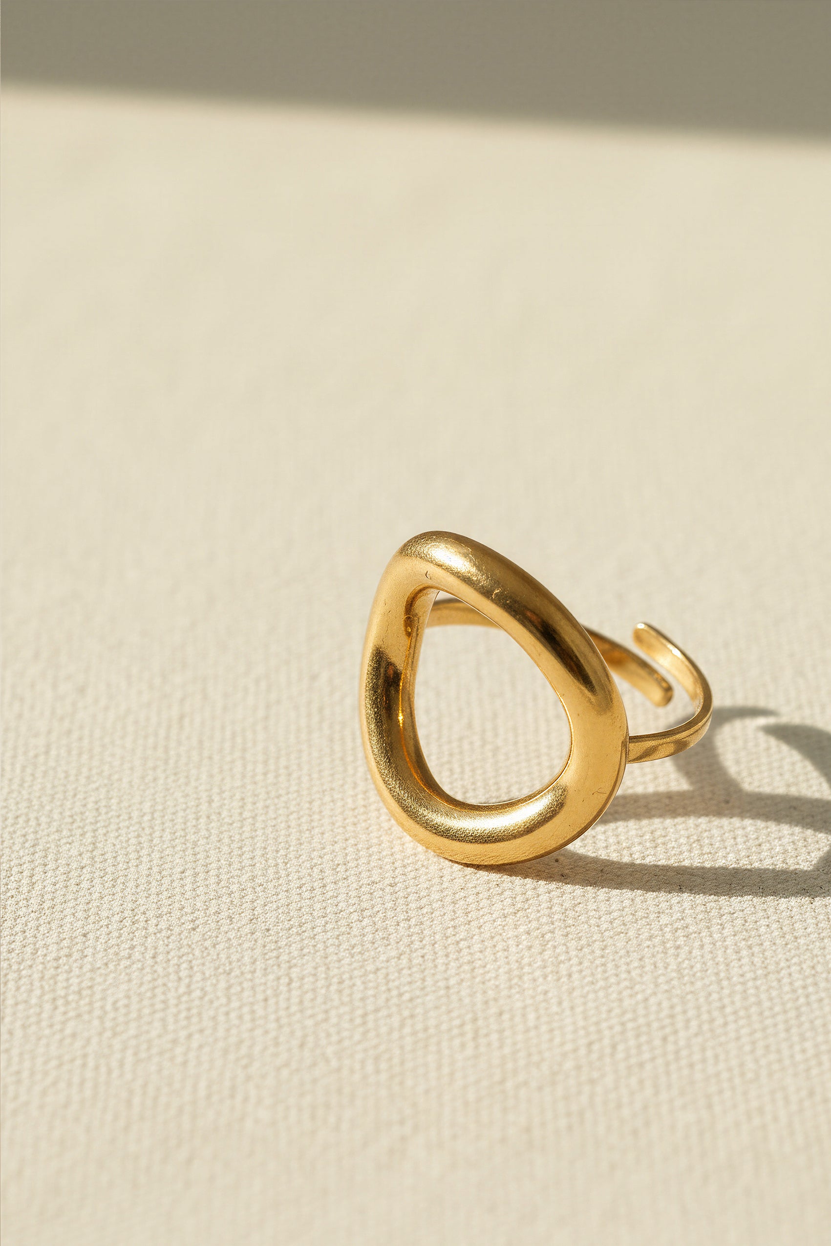 Offener Organic-Ring, vergoldet