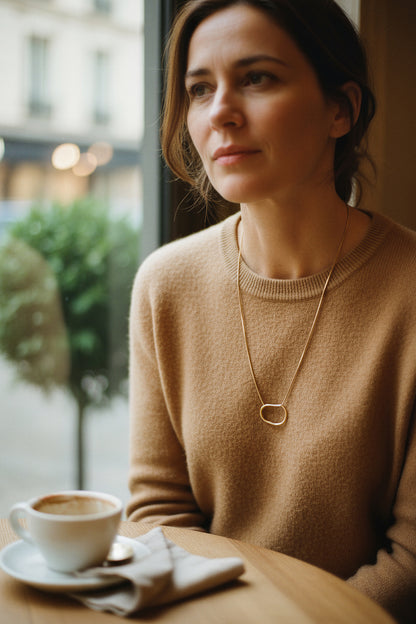 Goldkette mit modernem Anhänger