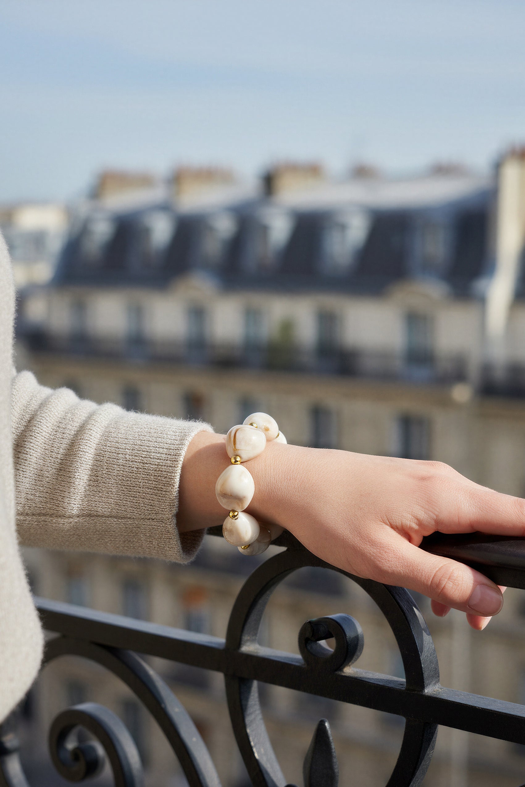 Perlenarmband in Marmoroptik