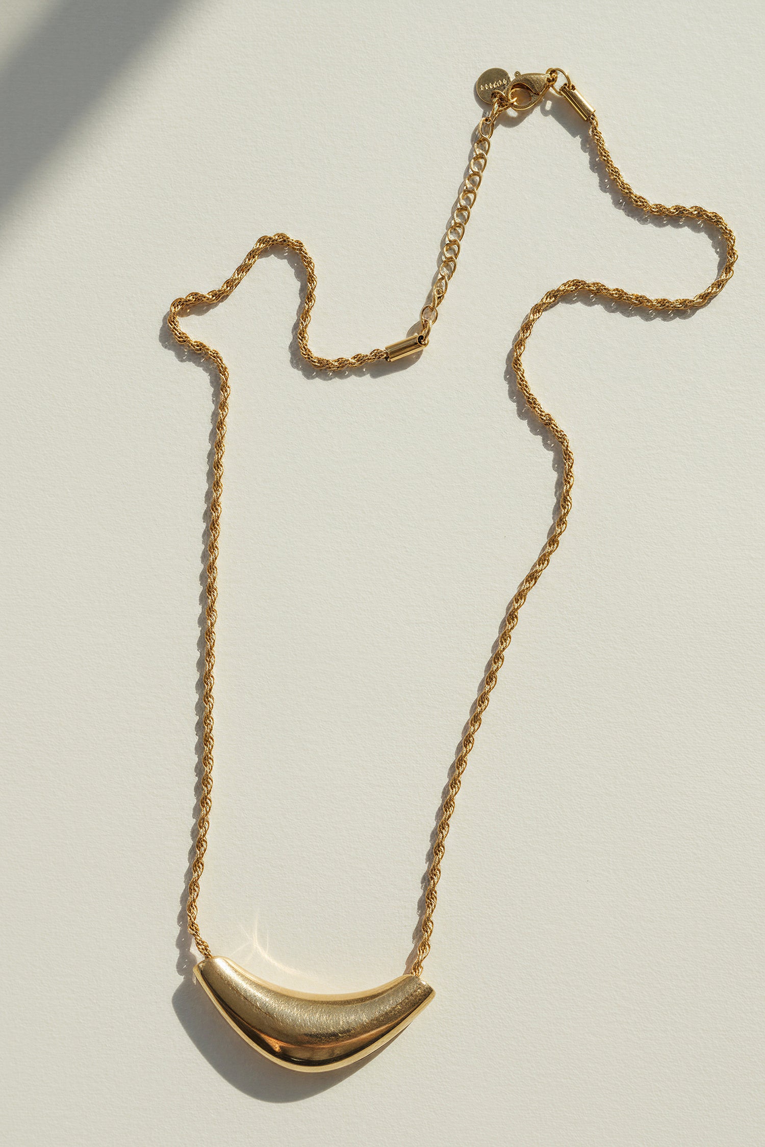 Goldene Horn-Kette aus Edelstahl