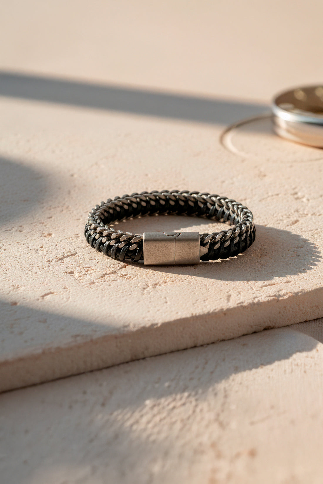 Edelstahl Herrenarmband mit geflochtenem Kunstleder, schwarz/silber