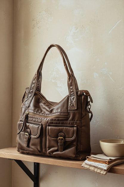 Weiche Schultertasche aus Kunstleder